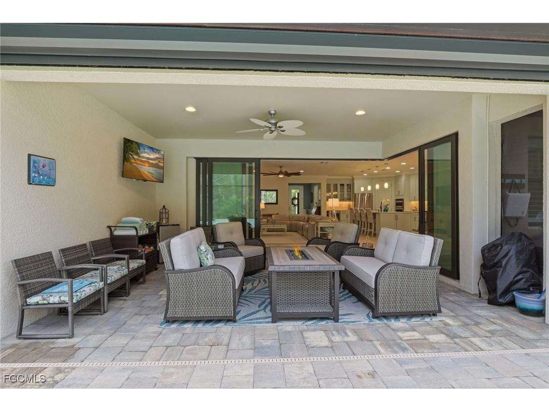 11012 Castlereagh Street Fort Myers FL 33913 2025017330 image36