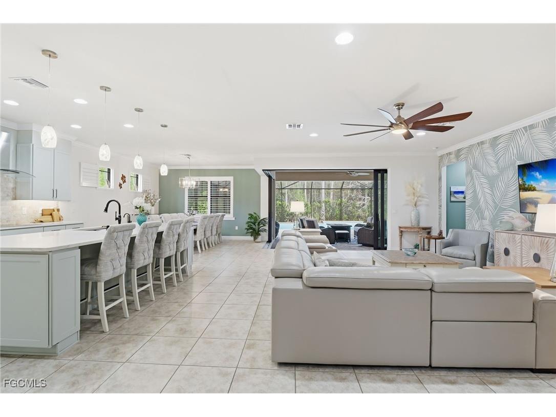 11012 Castlereagh Street Fort Myers FL 33913 2025017330 image7