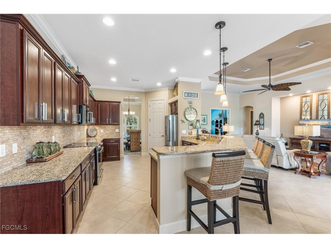 11013 Surrey Place Fort Myers FL 33913 2025017763 image10