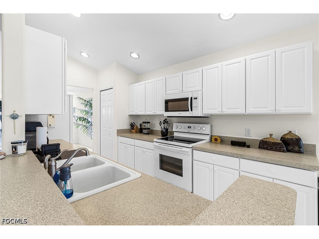 11015 Mill Creek Way #1108 Fort Myers FL 33913 2026018976 image9