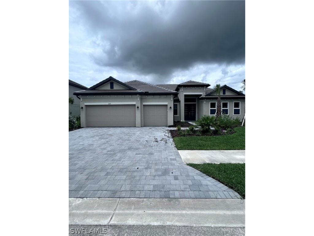 11017 Hanging Vine Drive Fort Myers FL 33913 224049898 image1