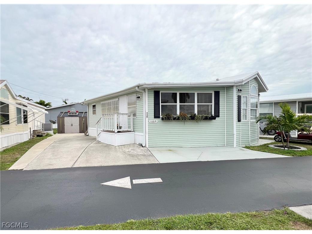 11019 Sunglow Lane Fort Myers FL 33908 2026012774 image23