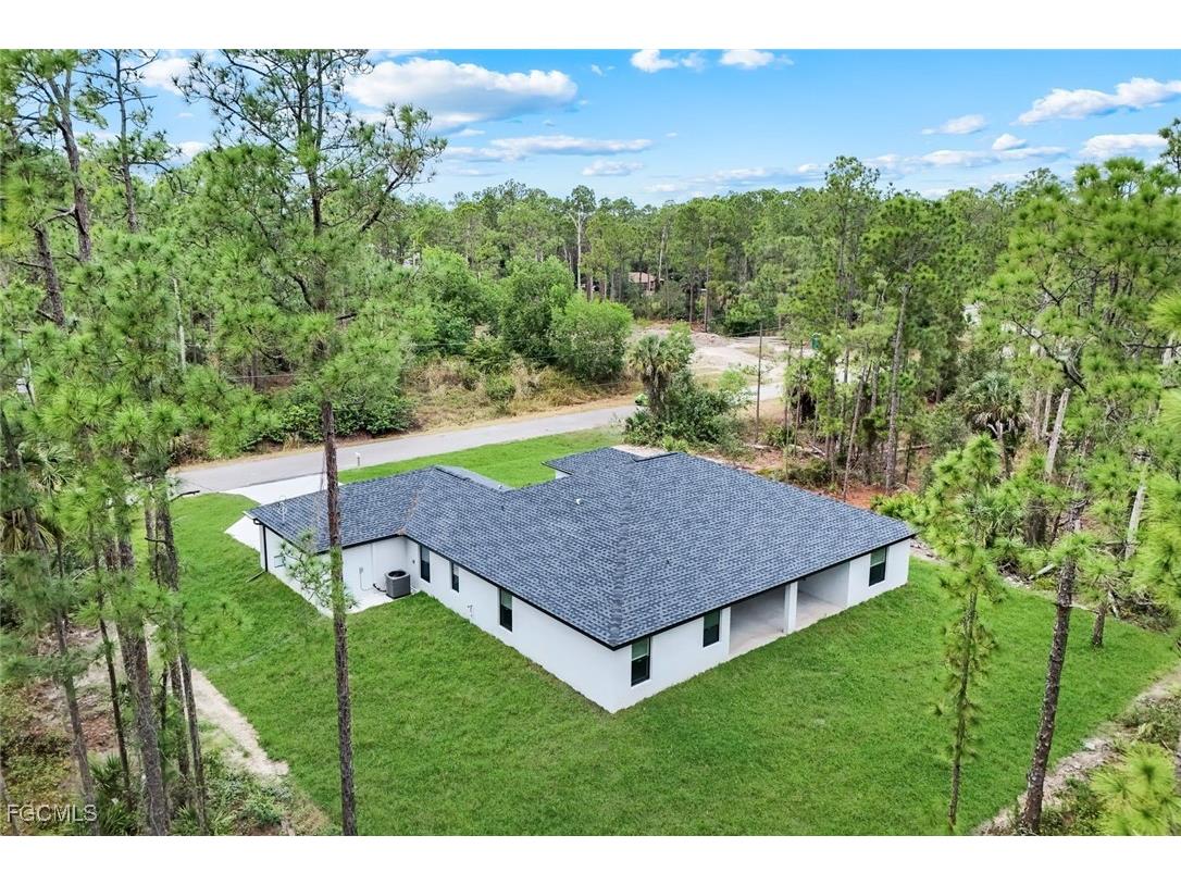 1102 Edison Avenue Lehigh Acres FL 33972 2025024232 image2