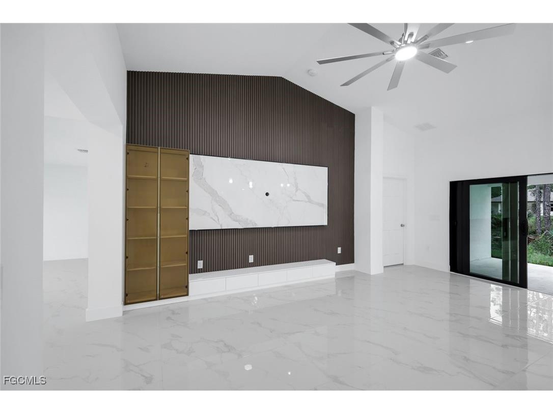 1102 Edison Avenue Lehigh Acres FL 33972 2025024232 image3