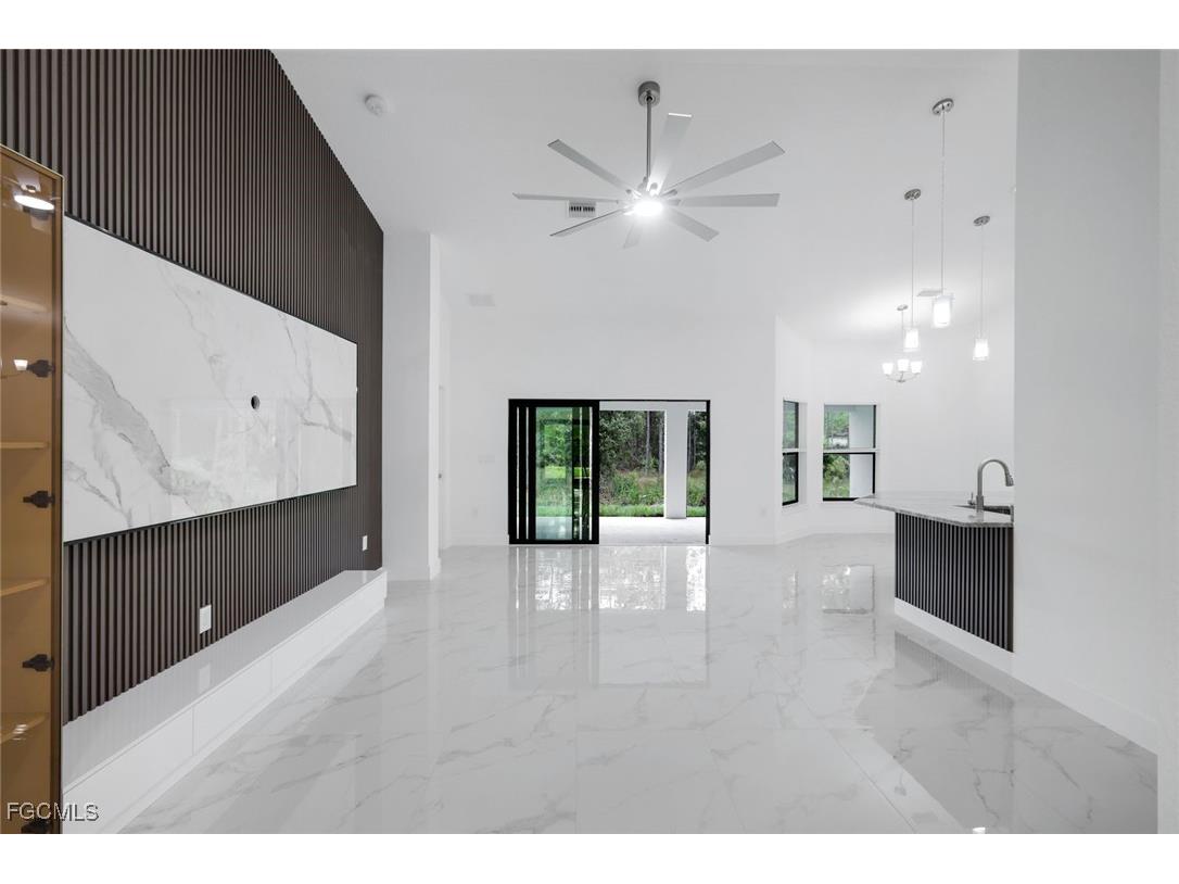 1102 Edison Avenue Lehigh Acres FL 33972 2025024232 image5