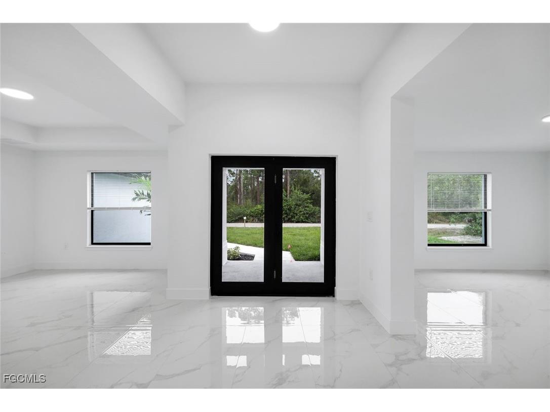 1102 Edison Avenue Lehigh Acres FL 33972 2025024232 image6