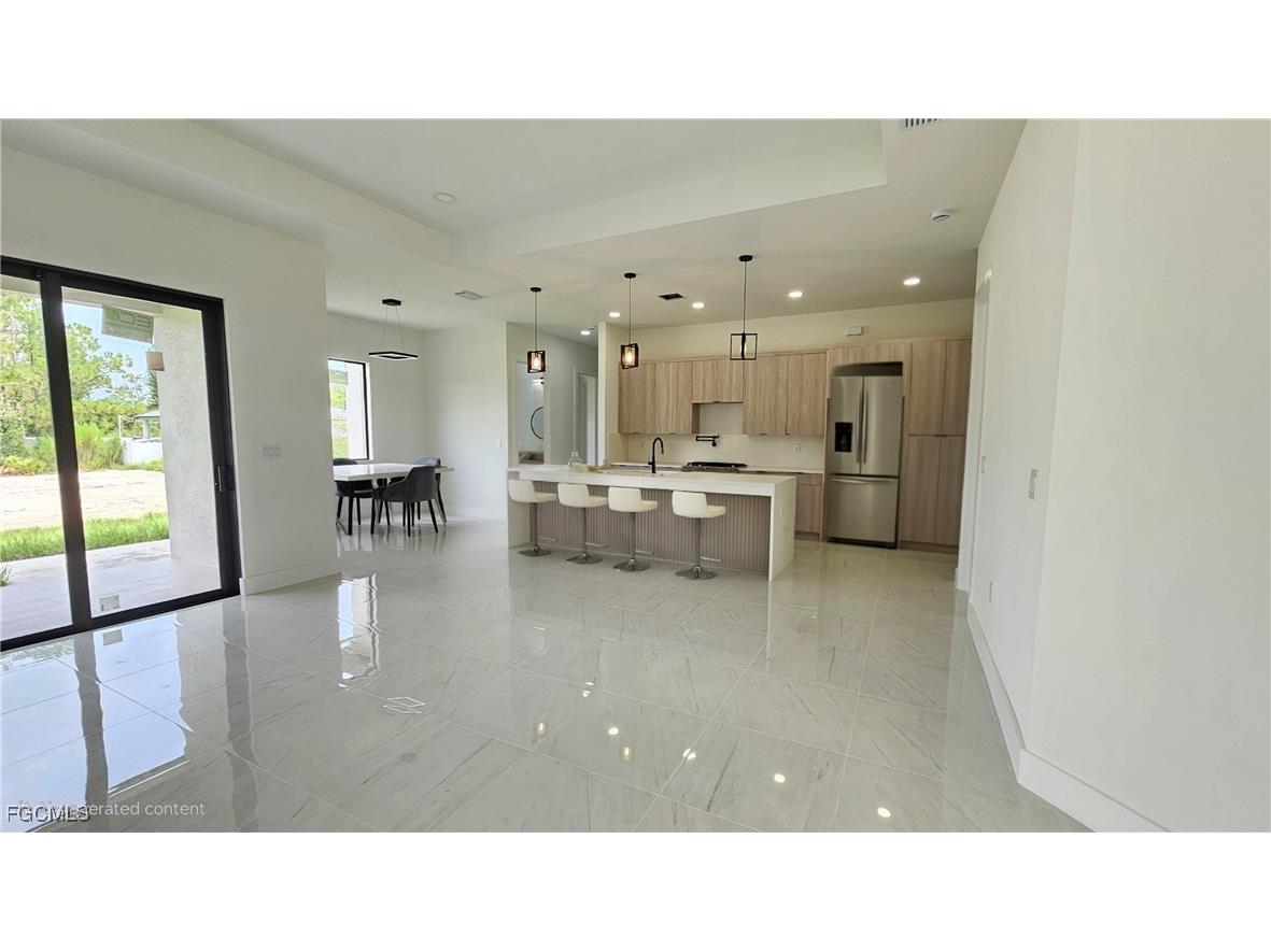 1102 Greenwood Avenue Lehigh Acres FL 33972 2025008725 image3