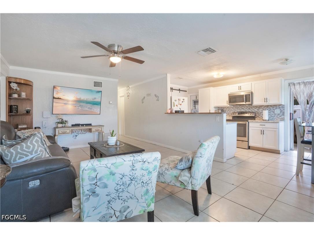 1102 Kanza Court Lehigh Acres FL 33936 2026014851 image5