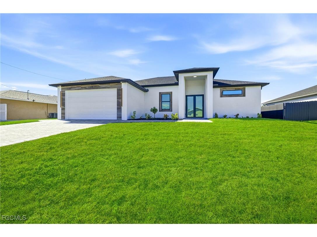 1102 NE 14th Avenue Cape Coral FL 33909 2025021403 image2