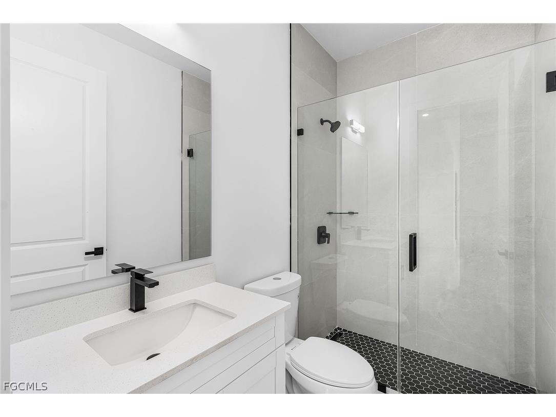 1102 NE 4th Place Cape Coral FL 33909 2026009151 image15