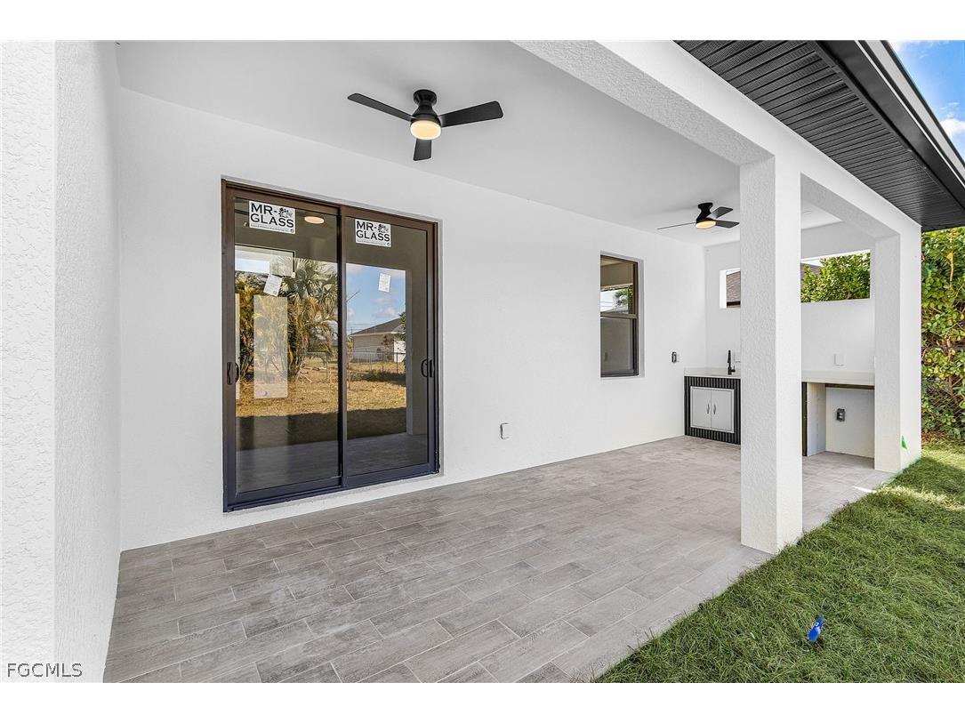1102 NE 4th Place Cape Coral FL 33909 2026009151 image21