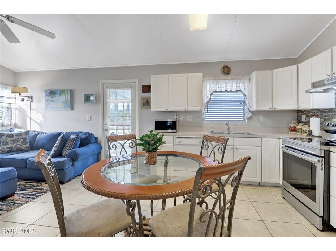 1102 Plumosa Avenue Lehigh Acres FL 33972 225006079 image1