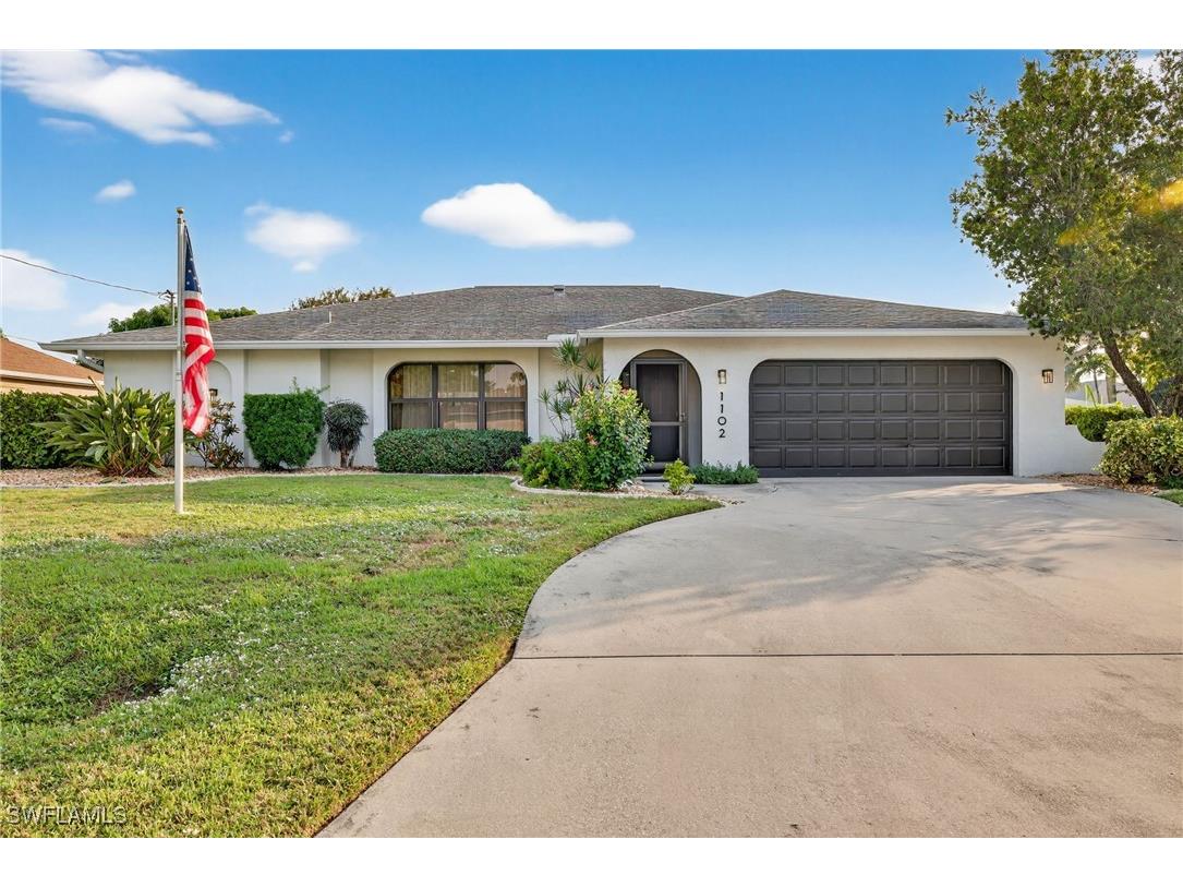 1102 SE 14th Terrace Cape Coral FL 33990 225046083 image1