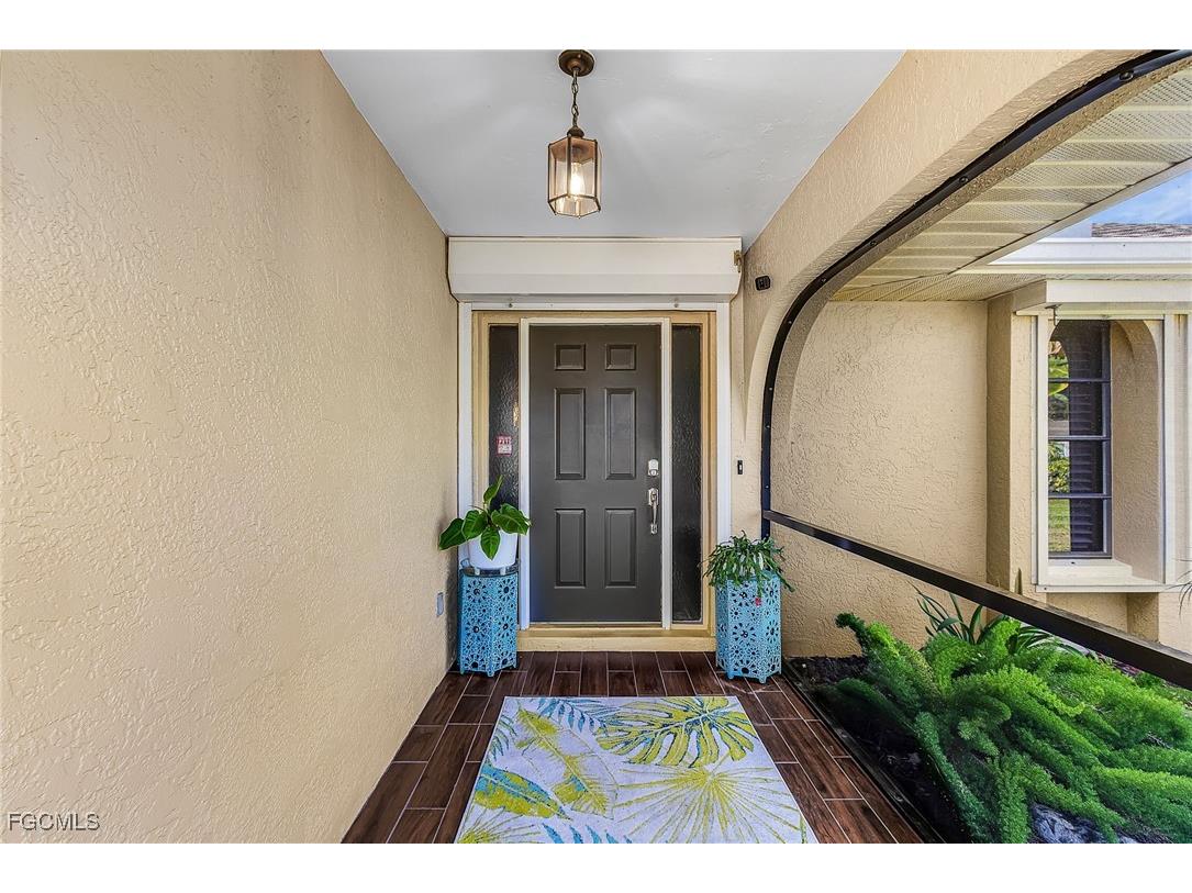 1102 SE 21st Avenue Cape Coral FL 33990 2026002181 image21