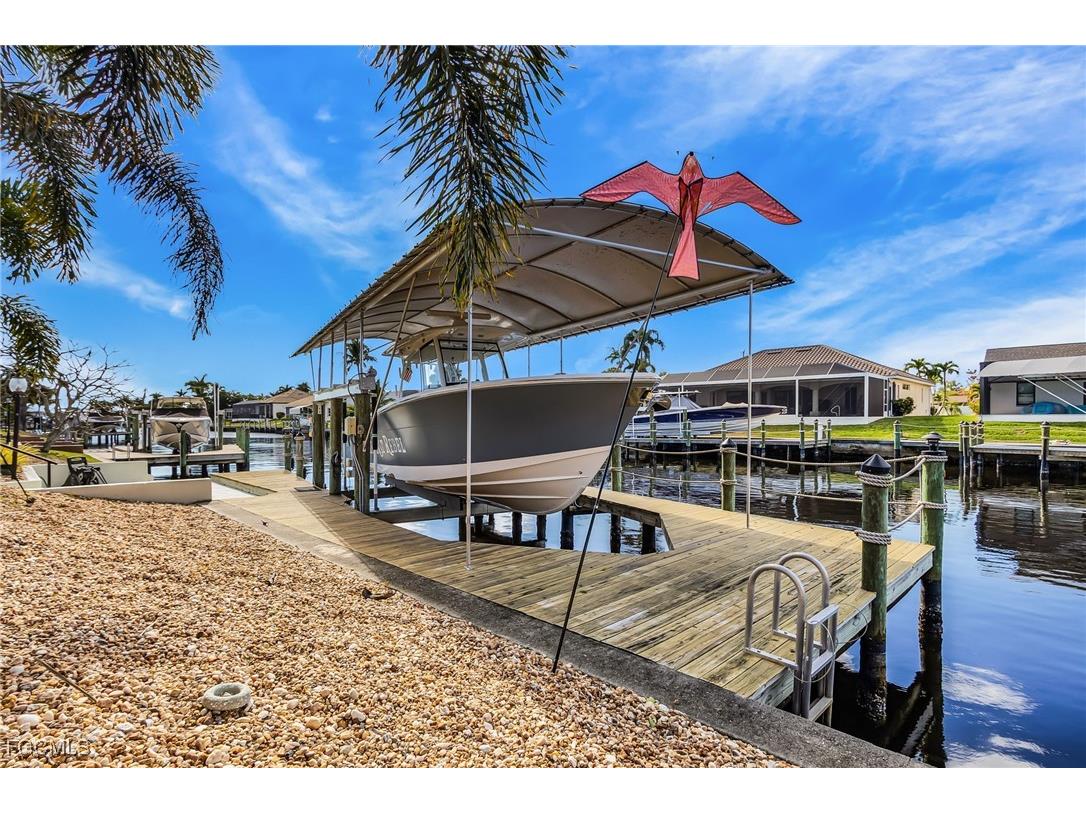 1102 SE 21st Avenue Cape Coral FL 33990 2026002181 image24