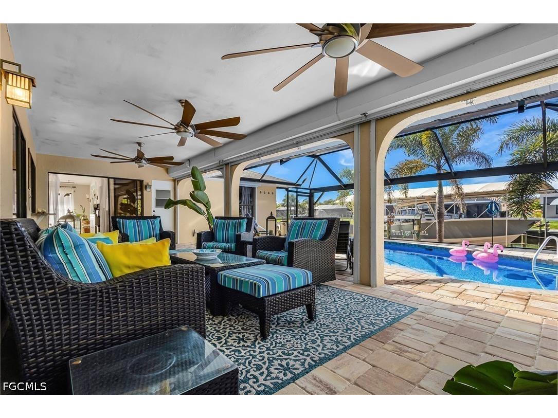 1102 SE 21st Avenue Cape Coral FL 33990 2026025302 image3