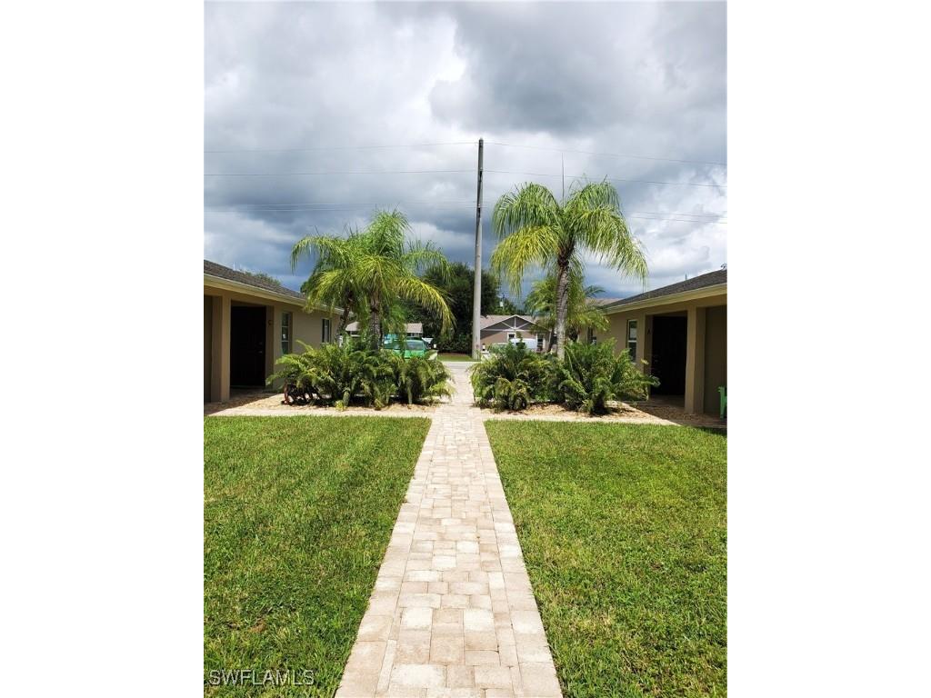 1102 SE 8th Terrace Cape Coral FL 33990 225030951 image1