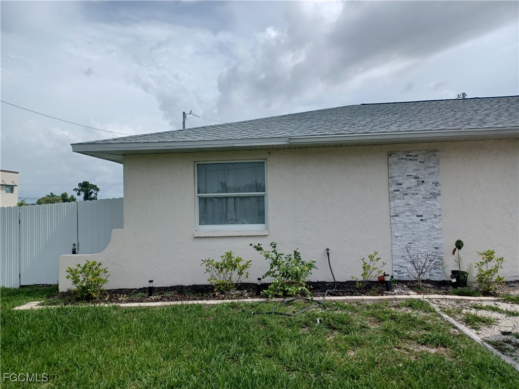 1102 SW 15th Terrace Cape Coral FL 33991 2025001713 image1
