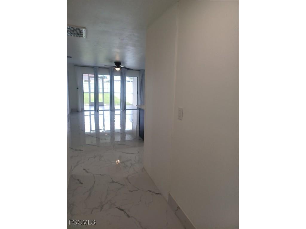 1102 SW 15th Terrace Cape Coral FL 33991 2025001713 image2