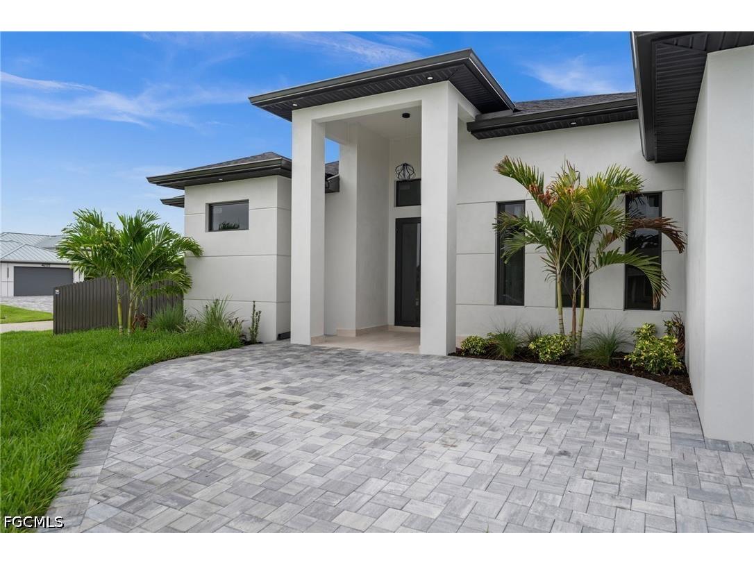 1102 SW 42nd Street Cape Coral FL 33914 2026025159 image3