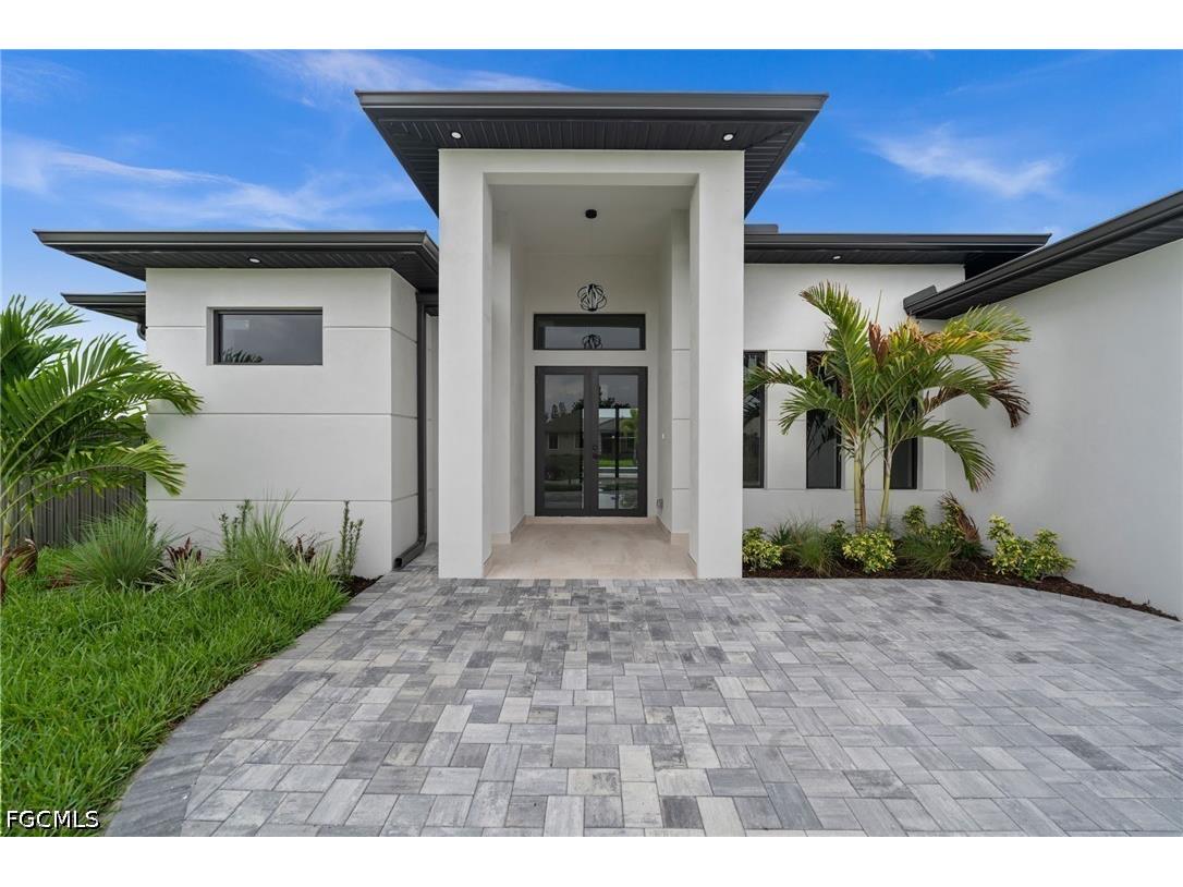 1102 SW 42nd Street Cape Coral FL 33914 2026025159 image4