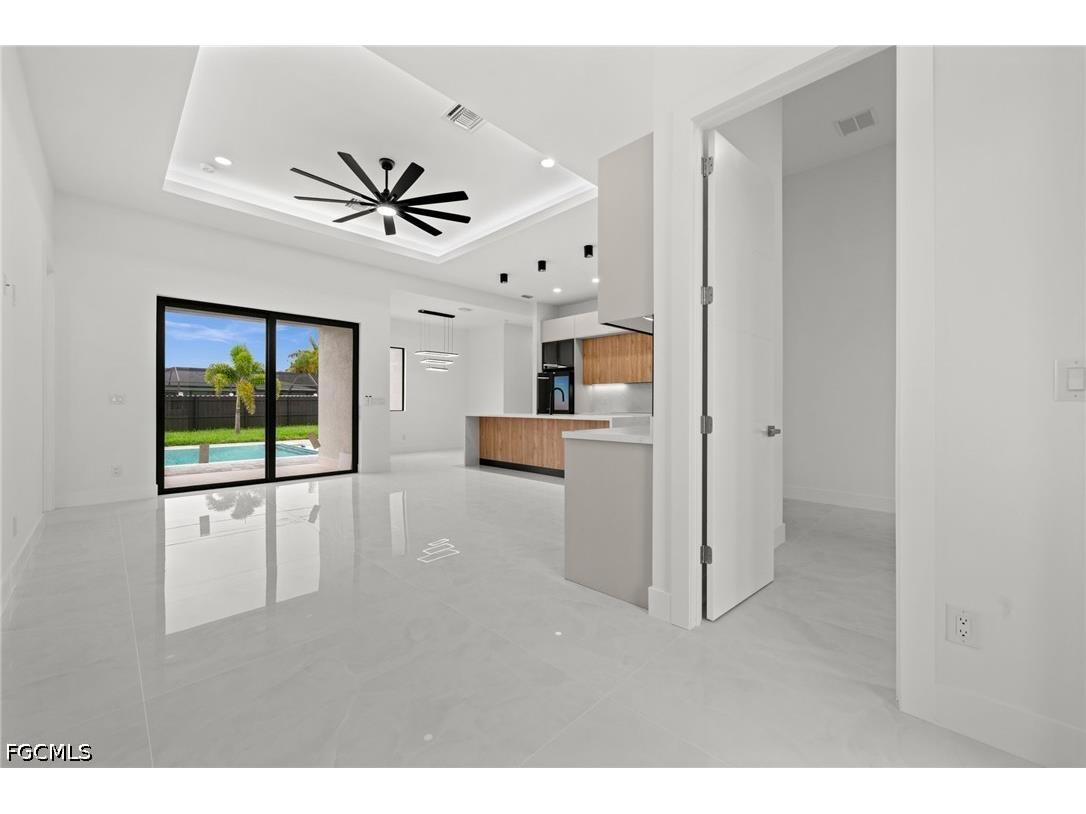 1102 SW 42nd Street Cape Coral FL 33914 2026025159 image5