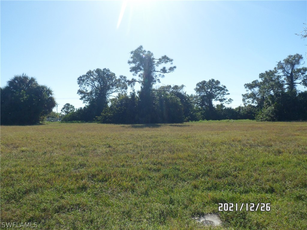1102 SW 4th Terrace Cape Coral FL 33991 221087896 image1