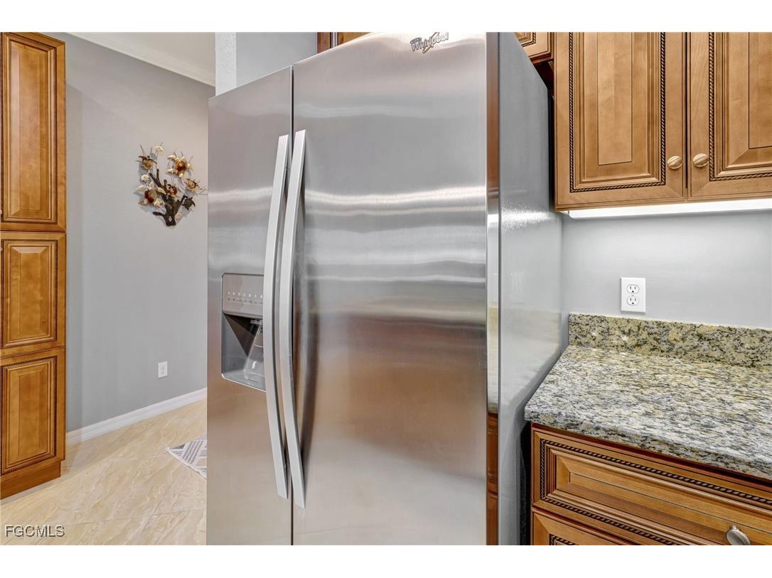 1102 Winding Pines Circle #205 Cape Coral FL 33909 2025014779 image12