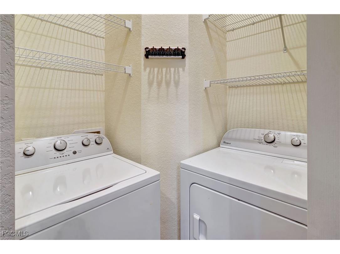 1102 Winding Pines Circle #205 Cape Coral FL 33909 2025014779 image30