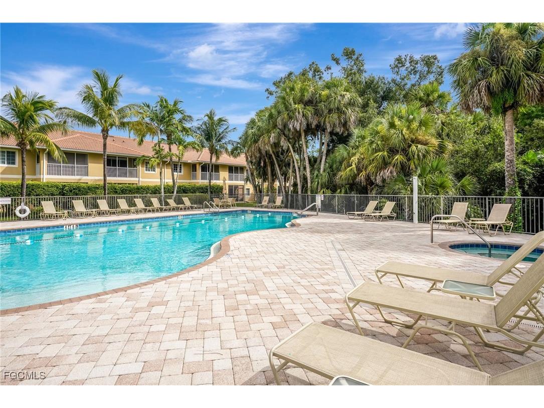 1102 Winding Pines Circle #205 Cape Coral FL 33909 2025014779 image35