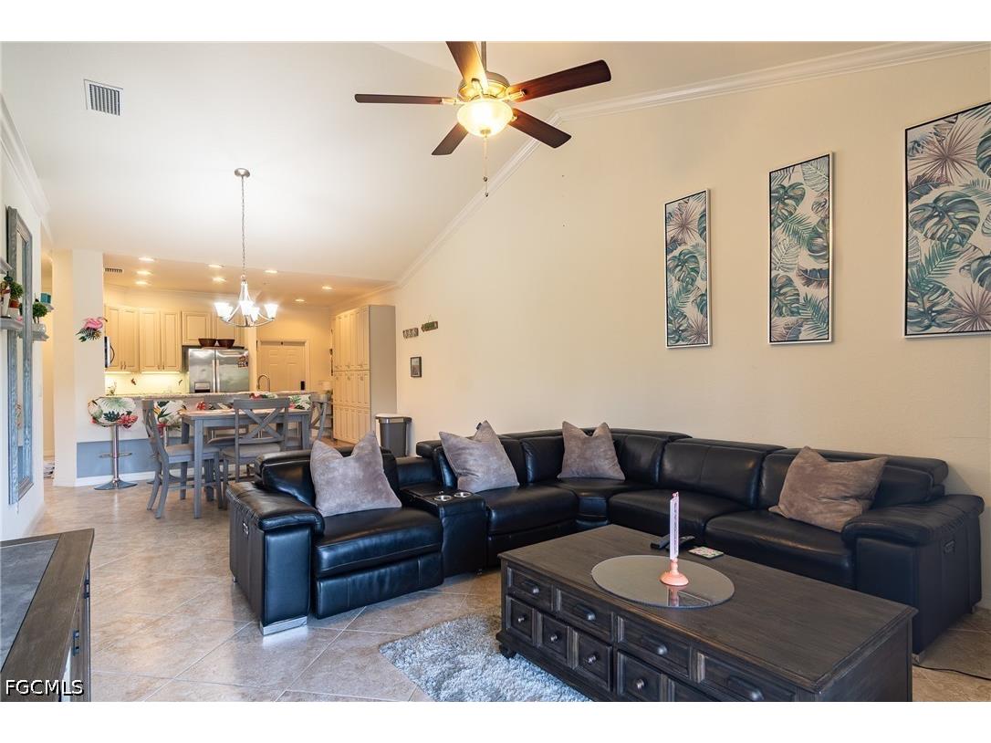 1102 Winding Pines Circle #206 Cape Coral FL 33909 2026020544 image9
