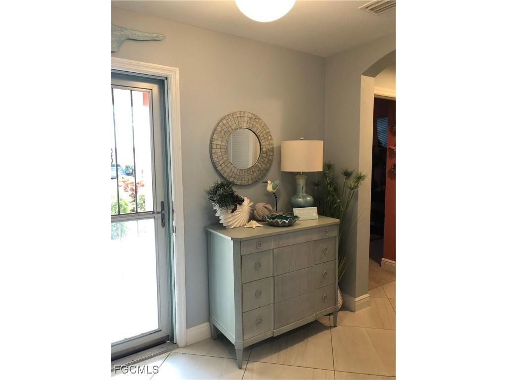 11021 Gulf Reflections Drive #101 Fort Myers FL 33908 2025001751 image4