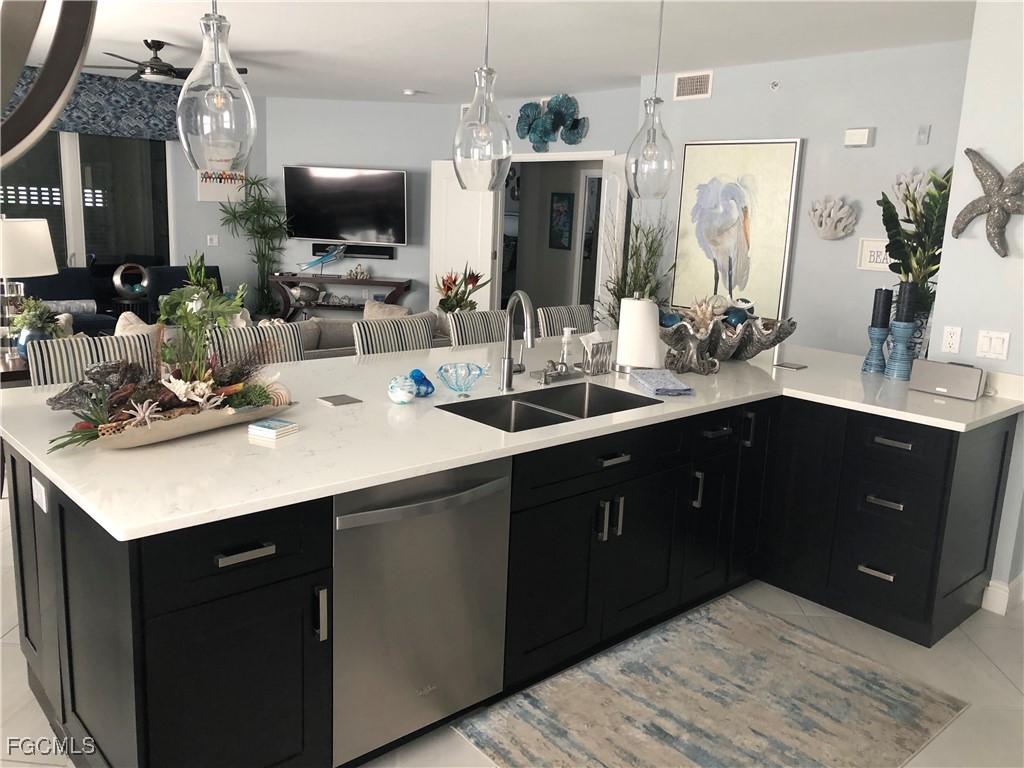 11021 Gulf Reflections Drive #101 Fort Myers FL 33908 2025001751 image6