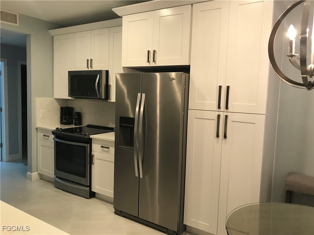 11021 Gulf Reflections Drive #101 Fort Myers FL 33908 2025001751 image7