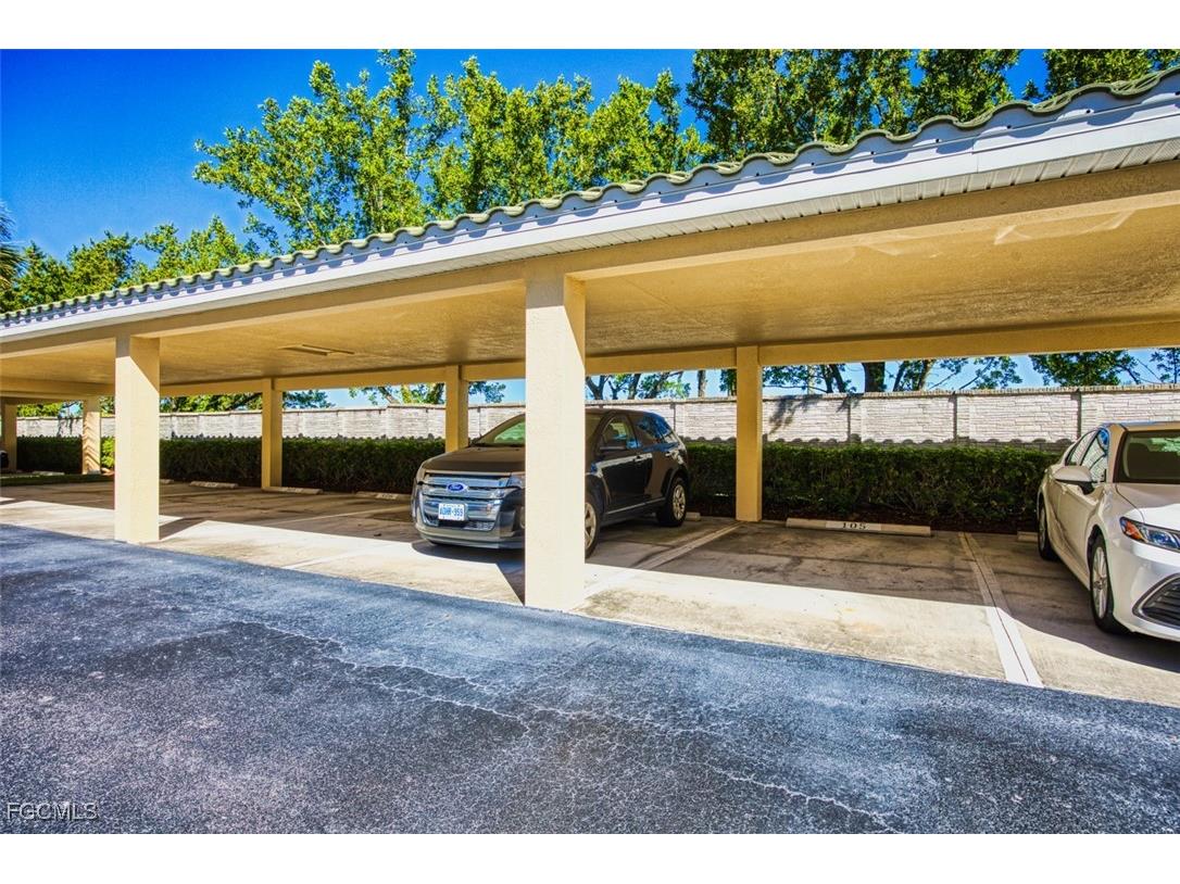 11021 Gulf Reflections Drive #105 Fort Myers FL 33908 2025016806 image24
