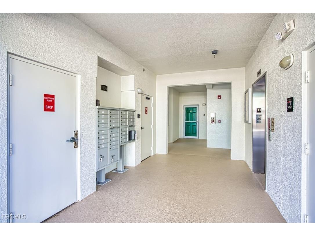11021 Gulf Reflections Drive #105 Fort Myers FL 33908 2025016806 image25