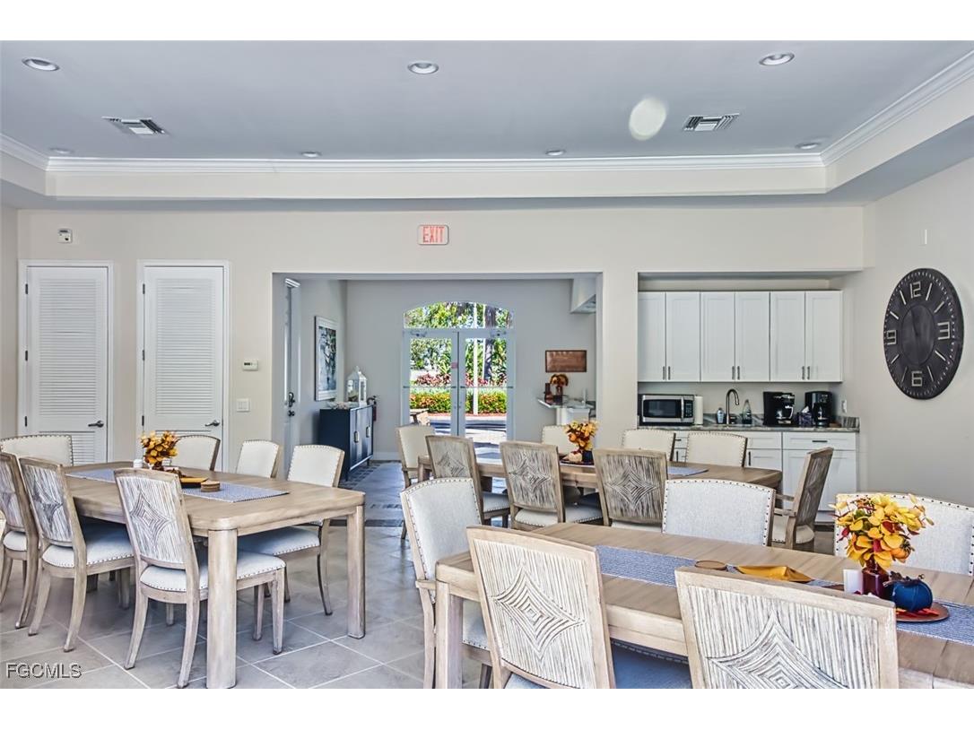 11021 Gulf Reflections Drive #105 Fort Myers FL 33908 2025016806 image29