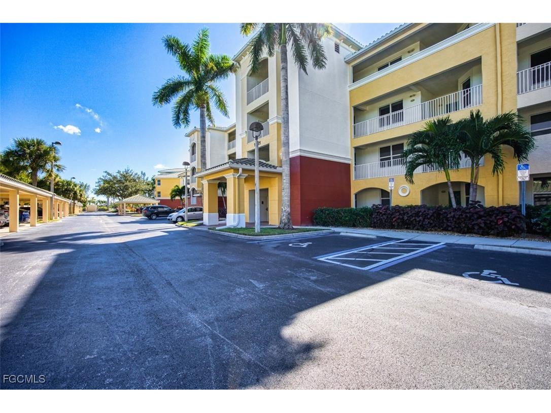11021 Gulf Reflections Drive #105 Fort Myers FL 33908 2025016806 image31