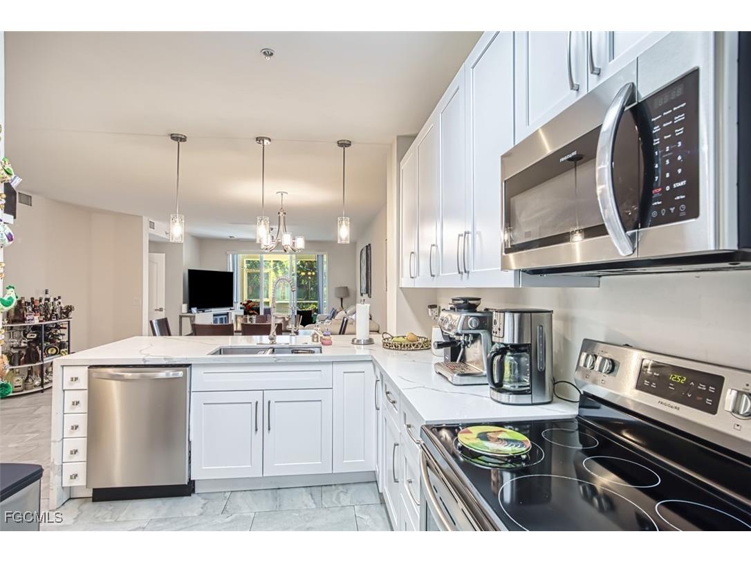 11021 Gulf Reflections Drive #105 Fort Myers FL 33908 2025016806 image6