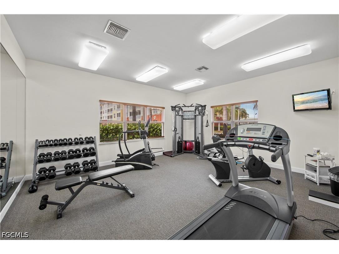 11021 Gulf Reflections Drive #303 Fort Myers FL 33908 2026014867 image37