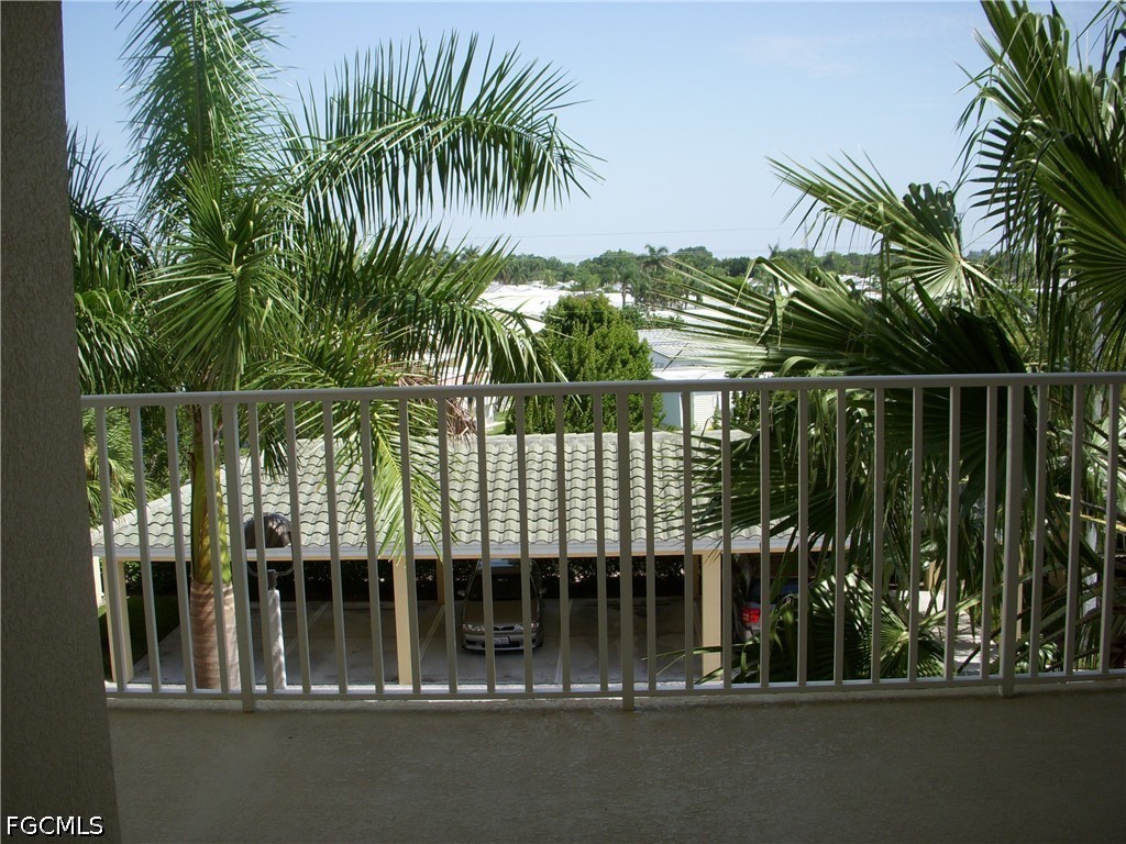 11021 Gulf Reflections Drive #303 Fort Myers FL 33908 2026014867 image4