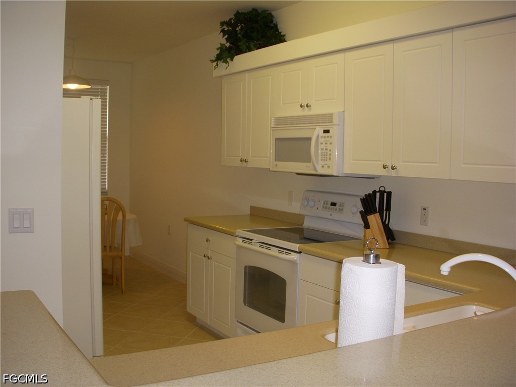 11021 Gulf Reflections Drive #303 Fort Myers FL 33908 2026014867 image8