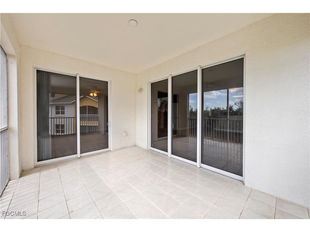 11021 Gulf Reflections Drive #B301 Fort Myers FL 33908 2025011621 image10