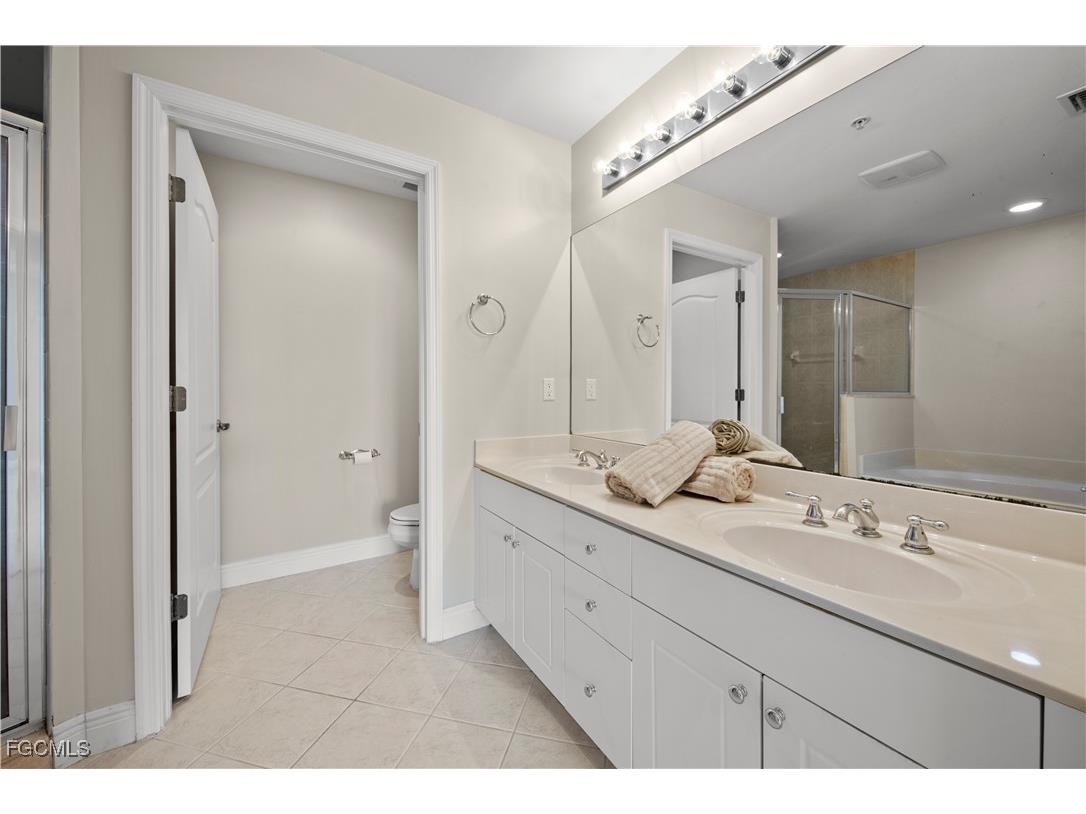 11021 Gulf Reflections Drive #B301 Fort Myers FL 33908 2025011621 image25