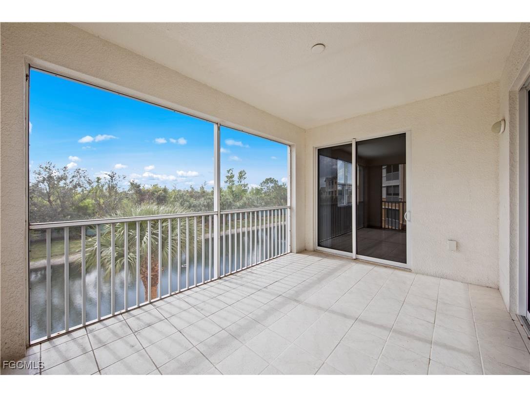 11021 Gulf Reflections Drive #B301 Fort Myers FL 33908 2025011621 image9
