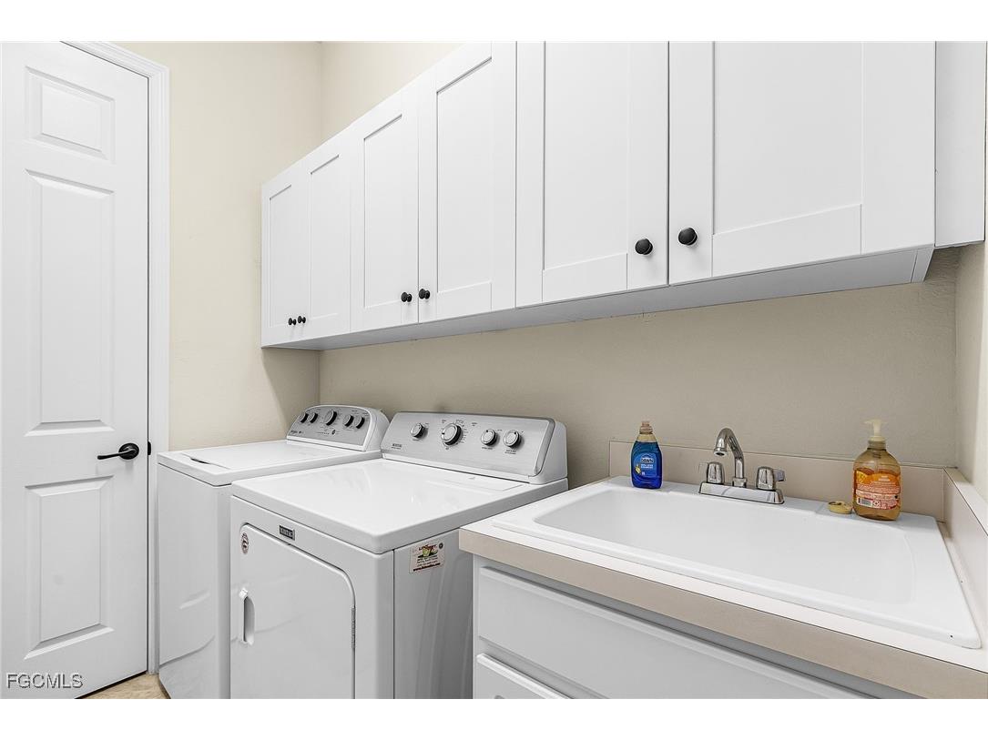 11027 Longwing Drive Fort Myers FL 33912 2025017228 image23