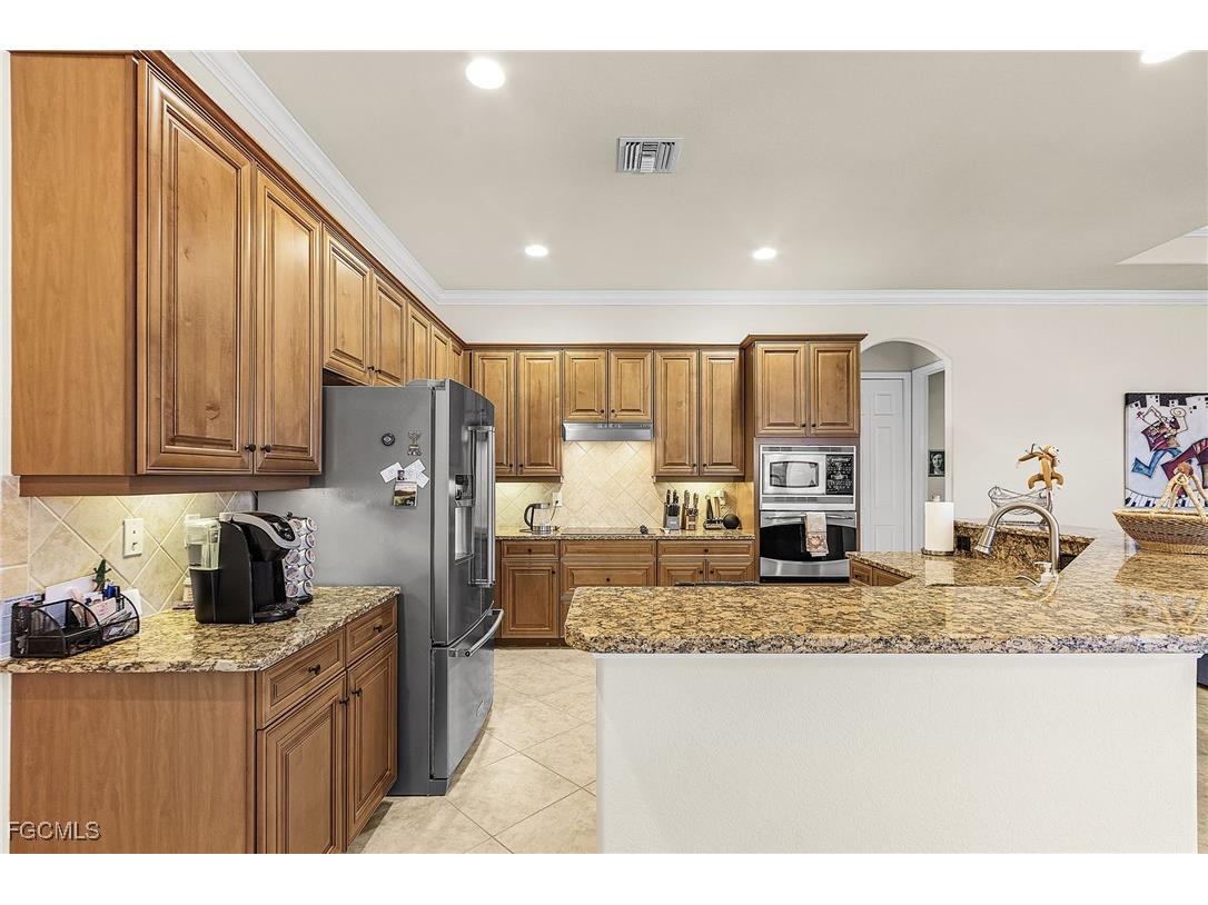 11027 Longwing Drive Fort Myers FL 33912 2025017228 image9