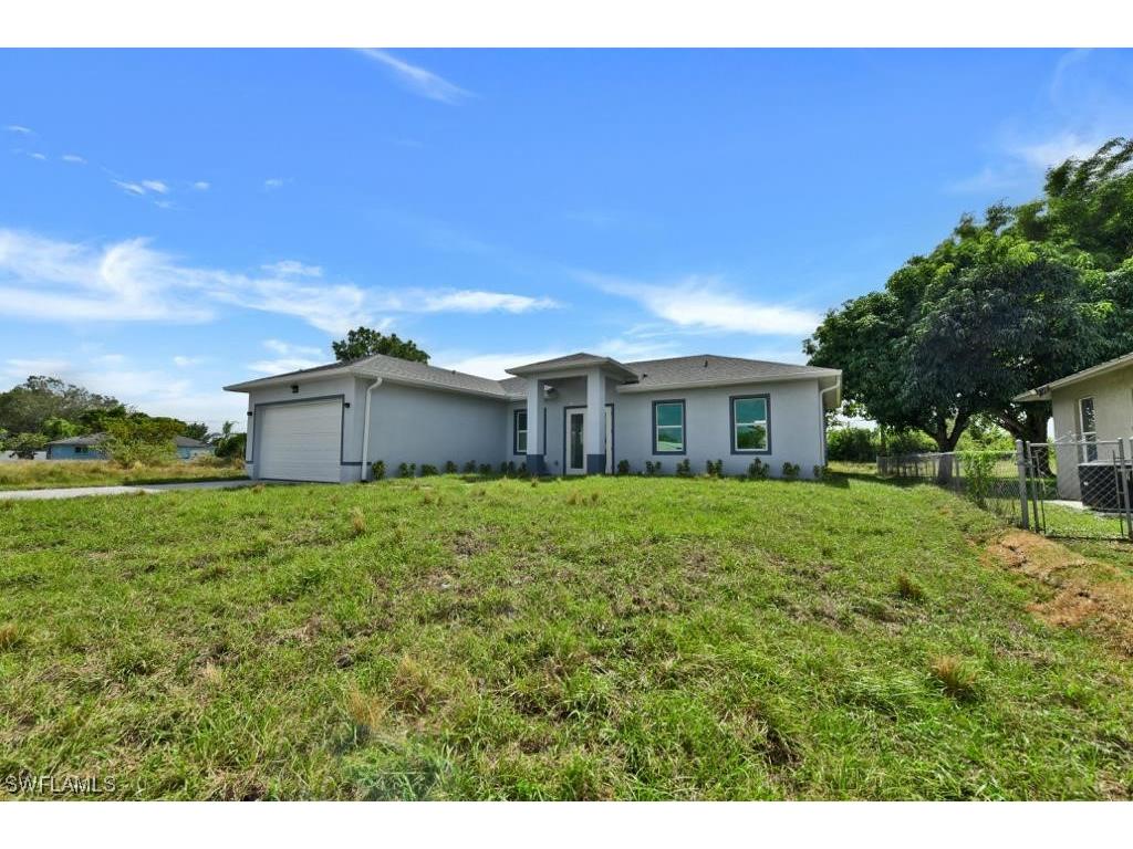 1103 Gifford Avenue S Lehigh Acres FL 33936 223080138 image1