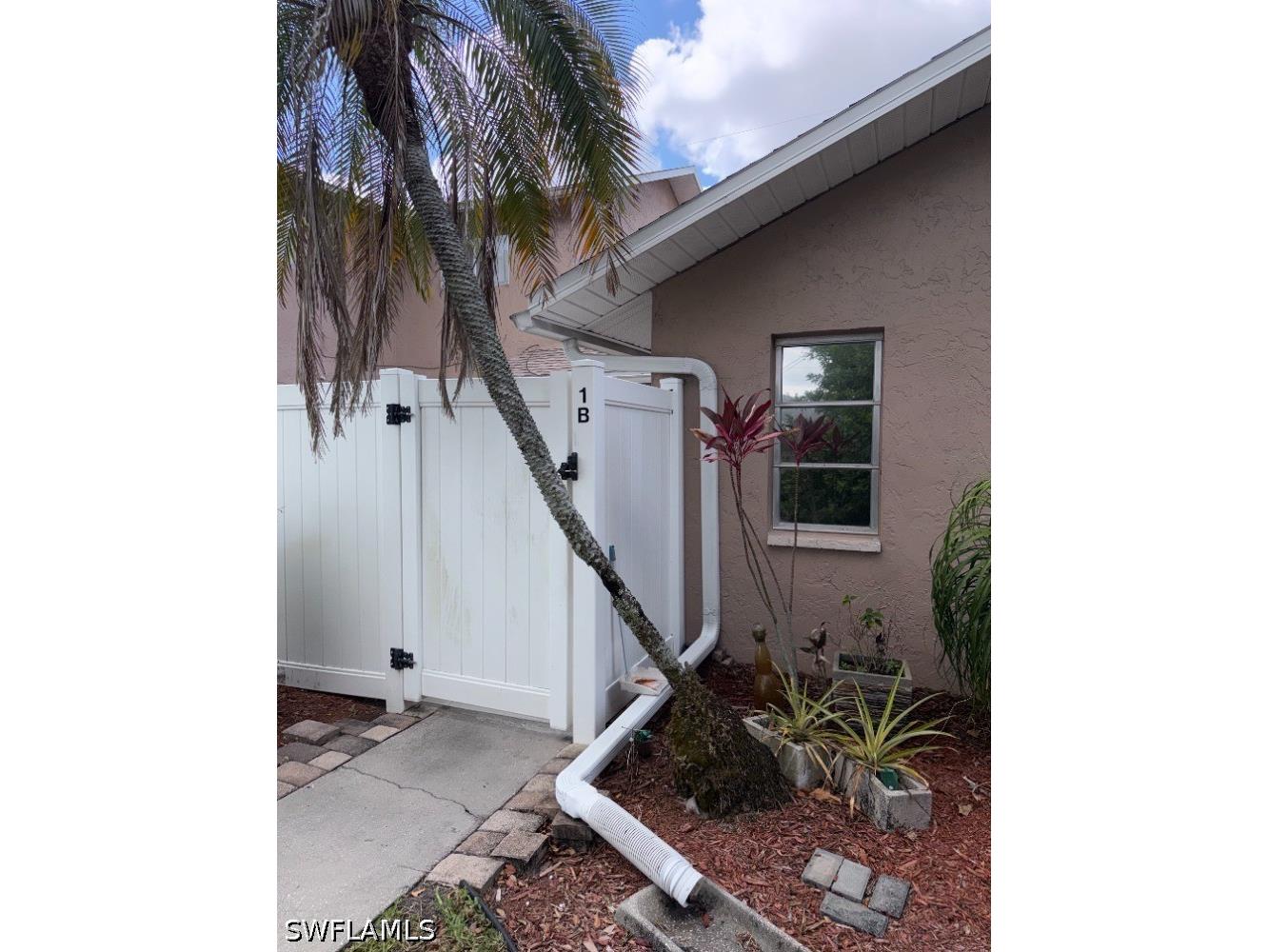 1103 SE 8th Terrace #B Cape Coral FL 33990 226019906 image10