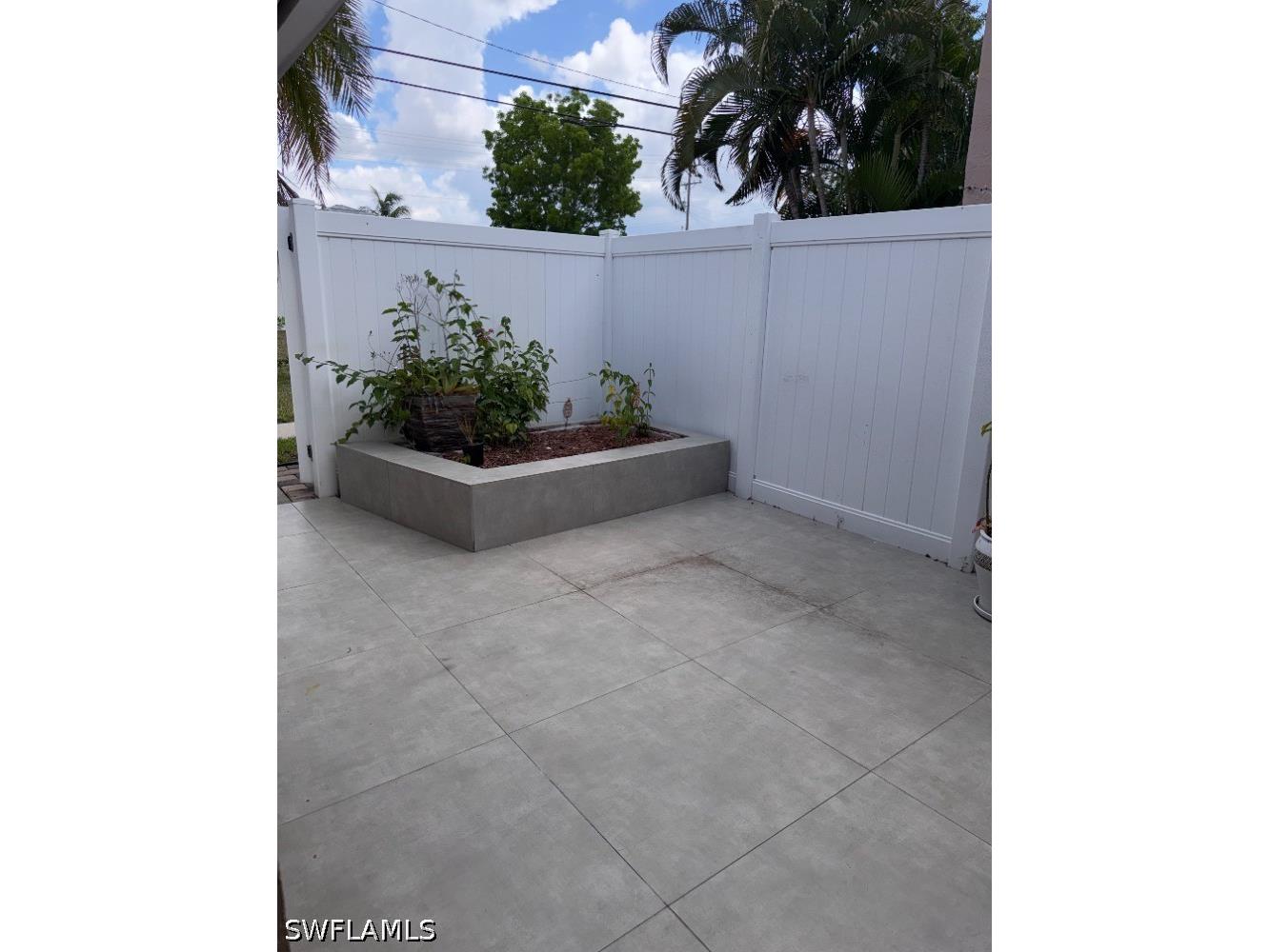 1103 SE 8th Terrace #B Cape Coral FL 33990 226019906 image12